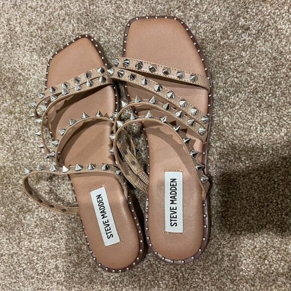 Steve Madden Skyler Studded Faux Leather Sandals Size 6.5 - Picture 3 of 5